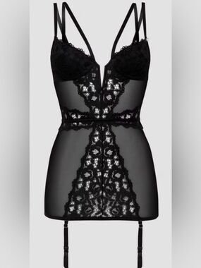 Lovehoney Plus Size Parisienne Black Lace Plunge Chemise NWT Size 3X/4X